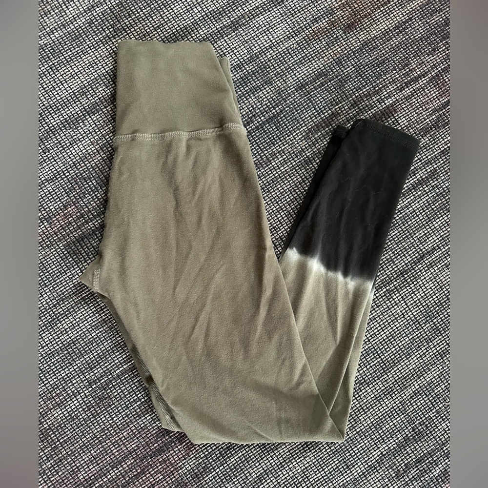 Electric & Rose, High Waist, Dip Dye Leggings, EUC, Small